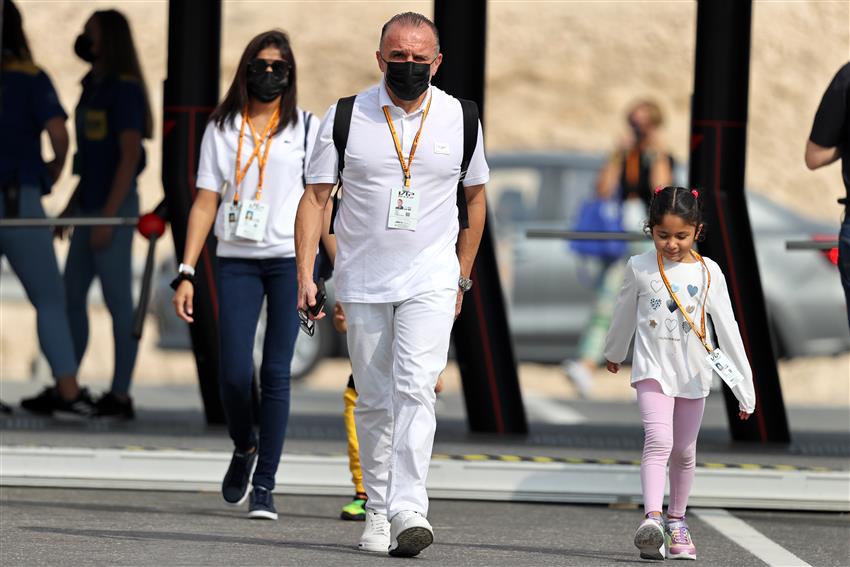 Grid Walk